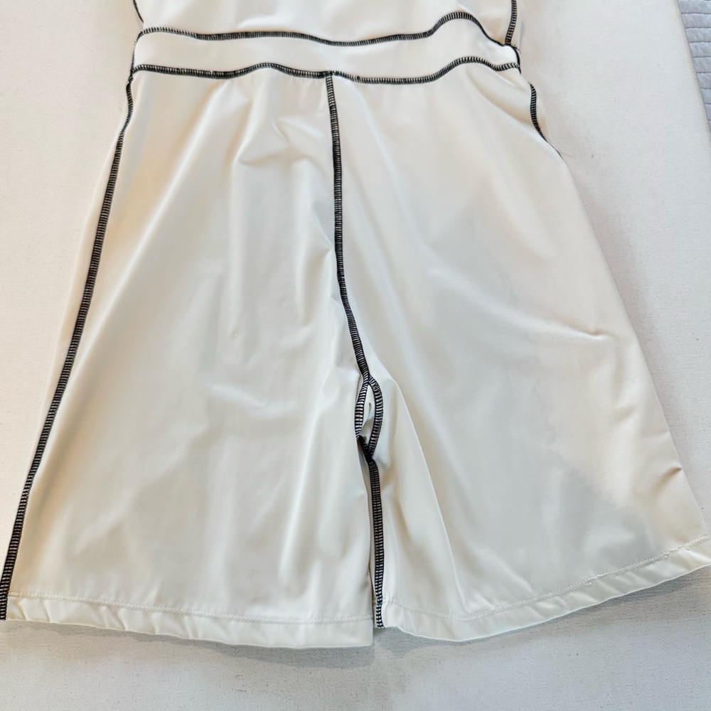 WeWoreWhat Corset Bodysuit Women’s Large Romper White W/Black Contrast Stitch - Picture 6 of 14